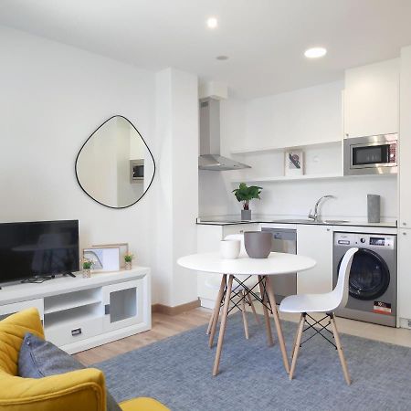 Apartamentos Rey By Como En Casa 圣地亚哥－德孔波斯特拉 外观 照片