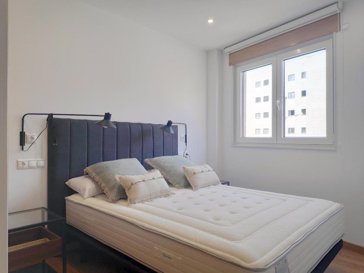 Apartamentos Rey By Como En Casa 圣地亚哥－德孔波斯特拉 外观 照片