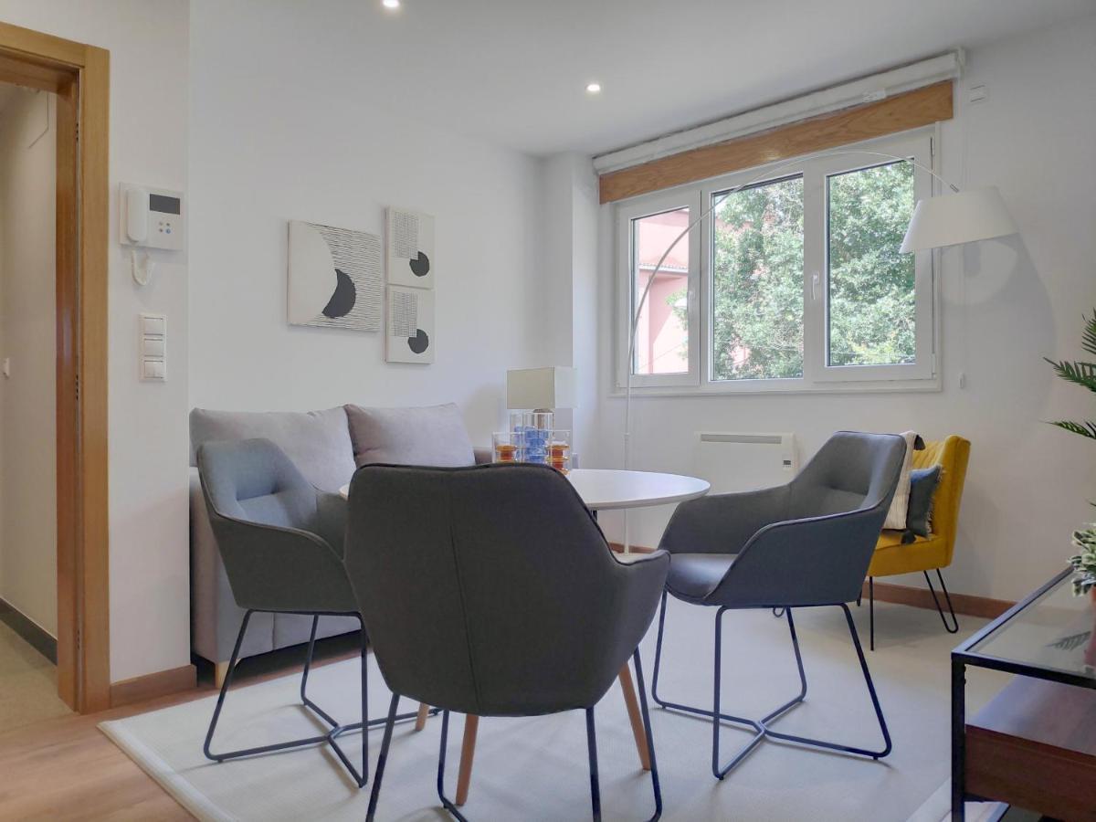 Apartamentos Rey By Como En Casa 圣地亚哥－德孔波斯特拉 外观 照片