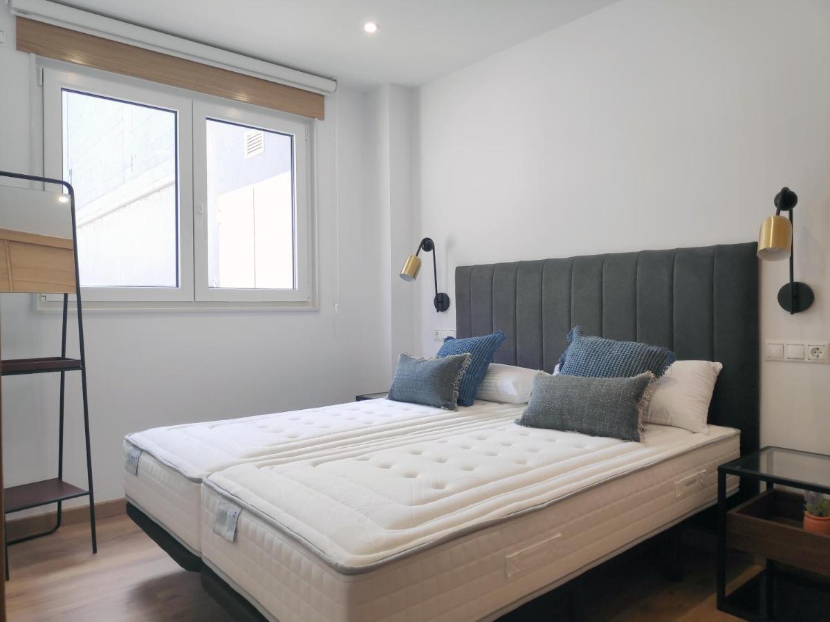 Apartamentos Rey By Como En Casa 圣地亚哥－德孔波斯特拉 外观 照片