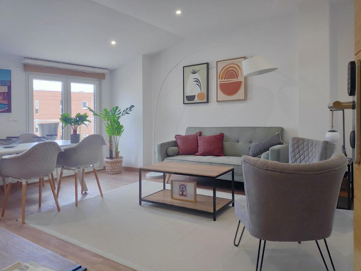 Apartamentos Rey By Como En Casa 圣地亚哥－德孔波斯特拉 外观 照片