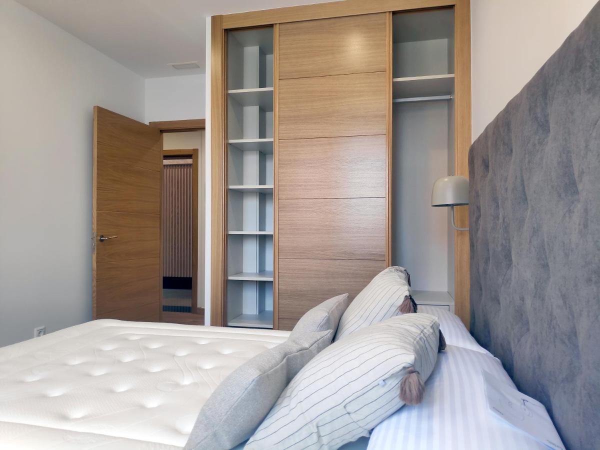 Apartamentos Rey By Como En Casa 圣地亚哥－德孔波斯特拉 外观 照片
